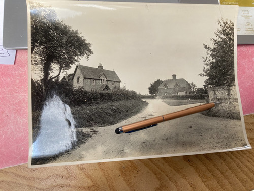 1930 land agent - photo, church