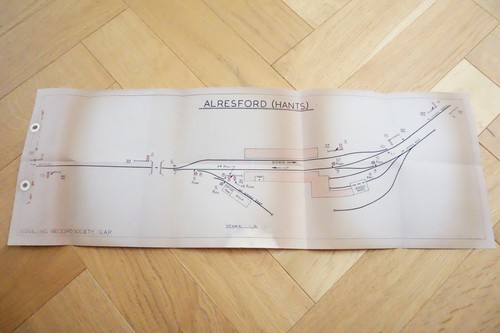 Alresford signal box railway - signal,
