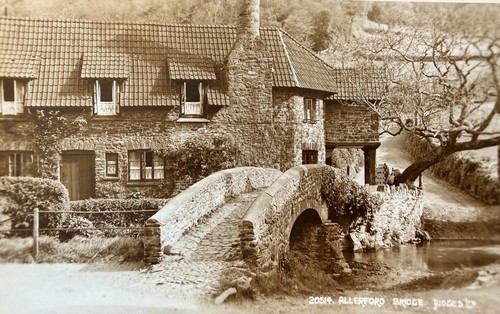 Old alresford cottages - old, &