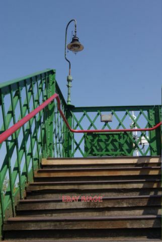 Photo footbridge alresford - photo, at